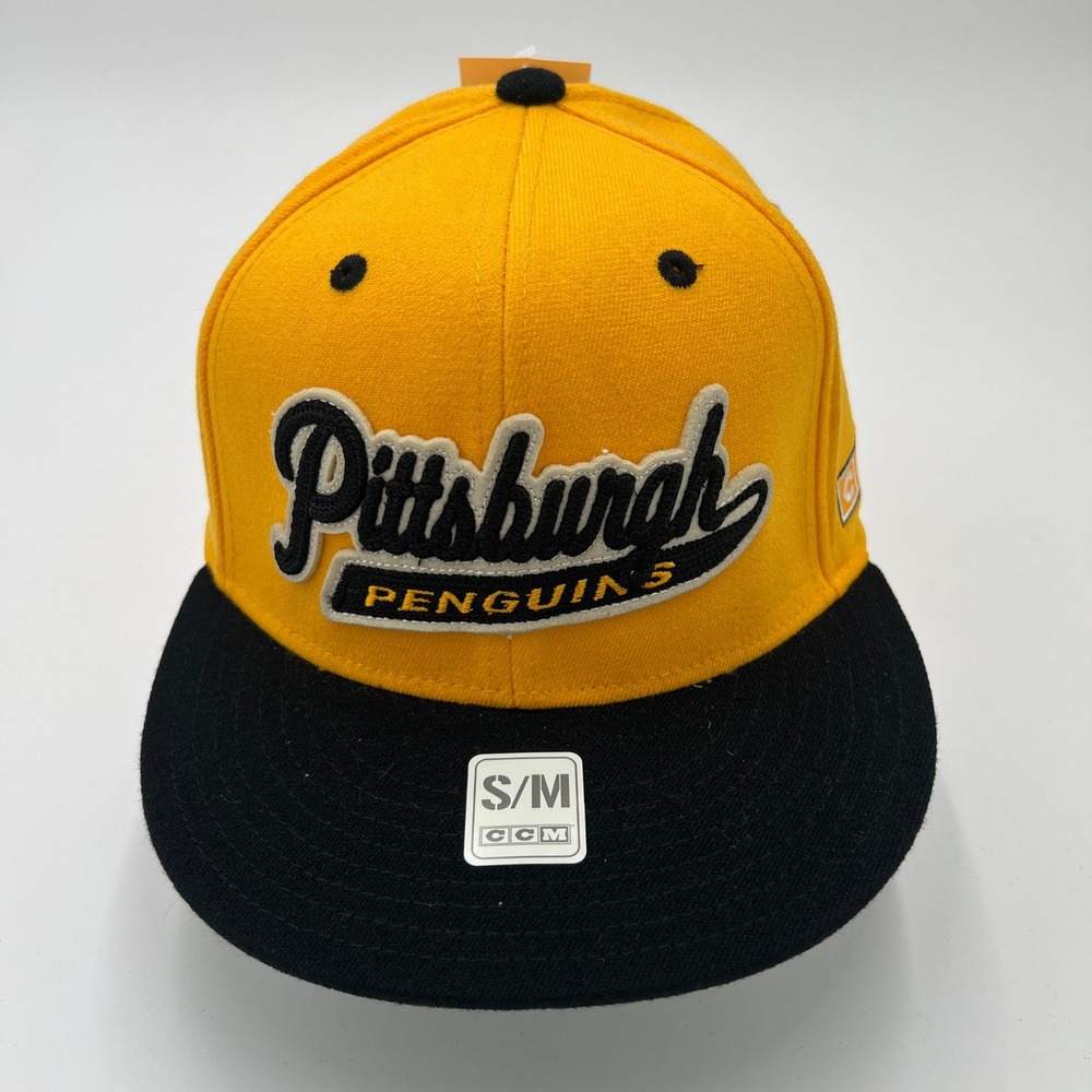 CCM Adidas Pittsburgh Penguins NHL Fitted Hat Yellow Black S/M‎ Sample New